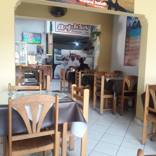 Opinii despre Restaurant Arujatov Sabor De Casa în Trujillo - Gastronomía y hostelería