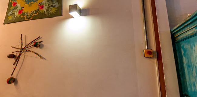 Av. Mariscal La Mar 1035, Miraflores 15074, Perú