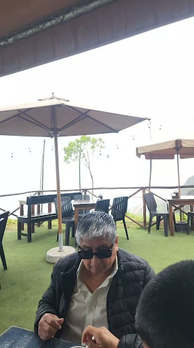 VXJ3+9VW, Mal. de la Marina, Miraflores 15074