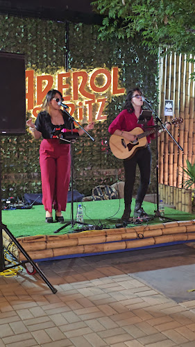 MERCADO MACH DE CHORRILLOS - Gastronomía y hostelería