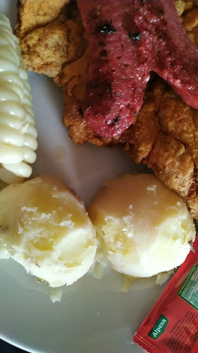 Opinii despre De Carbón Pollería în Ilo - Gastronomía y hostelería