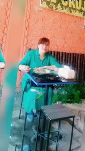 Opinii despre Restaurant Polleria El Crujiente în Piura - Gastronomía y hostelería