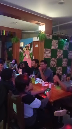 "CASANA" RESTO BAR - Gastronomía y hostelería