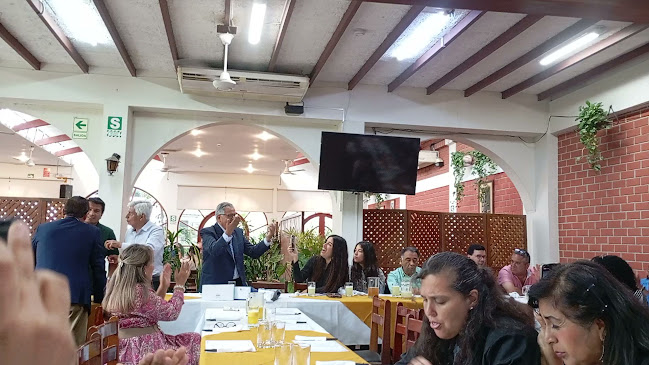 Opinii despre Restaurante Turístico Tres Marías în Santiago de Surco - Gastronomía y hostelería