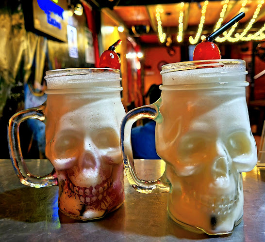 ORANGE, ROCK CAFE - Gastronomía y hostelería