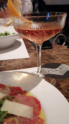 BOTTEGA DASSO - San Isidro