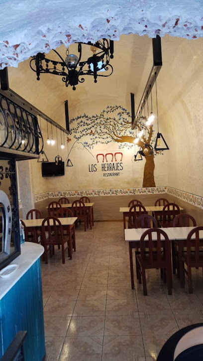 Los Herrajes