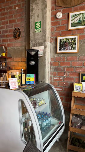 Opinii despre MamaQuilla - Tostaduría & cafetería de especialidad în Pachacamac - Gastronomía y hostelería