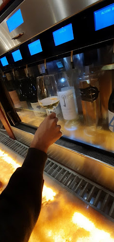 SATO Kitchen Atelier & Wine Boutique - San Isidro