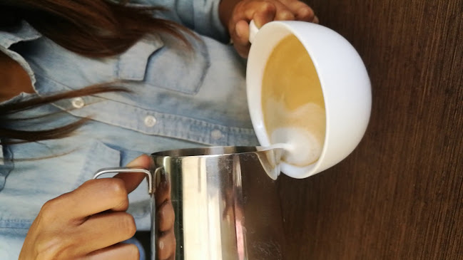 Opinii despre VillaCruz Café în Víctor Larco Herrera - Gastronomía y hostelería