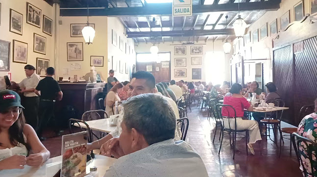 Antigua Taberna Queirolo