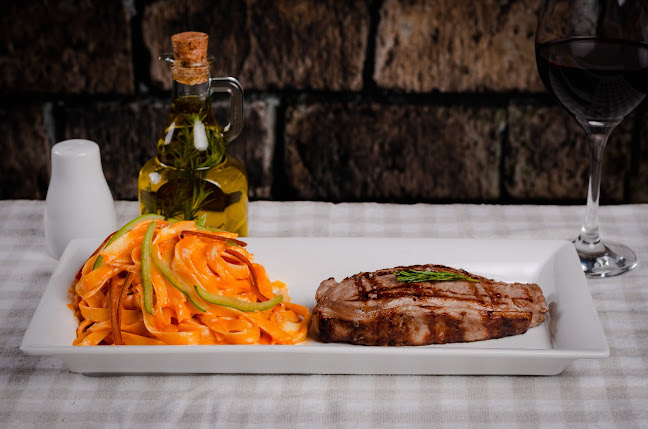 Roca Steak House Ica