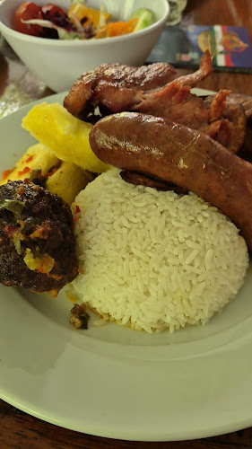 Opinii despre Restaurante El Típico Pozucino în Pozuzo - Gastronomía y hostelería