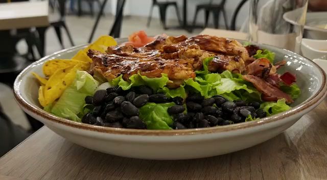 Opinii despre Wiru restaurante parrilla în Casma - Gastronomía y hostelería