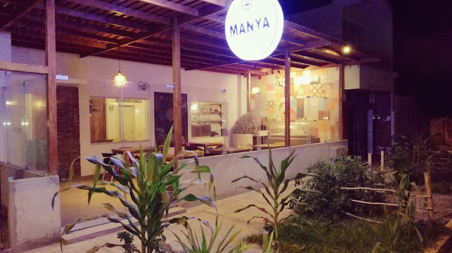 MANYA Trattoria - Gastronomía y hostelería