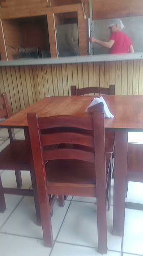 Pollería Rikos Chicken