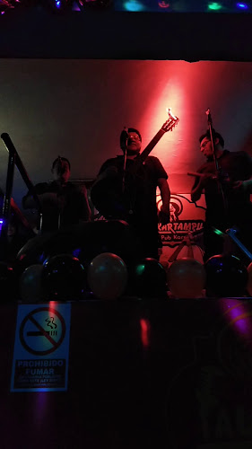 Opinii despre Cafe Pub Karaoke Paukartampu în Cusco - Gastronomía y hostelería