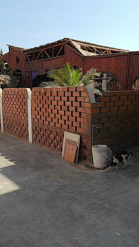 Opinii despre Kaprichos de leo în Sunampe - Gastronomía y hostelería