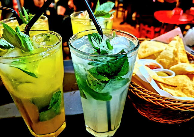 Comentarii opinii despre ORANGE, ROCK CAFE