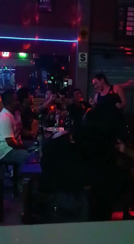 Pollería Entre Brasas