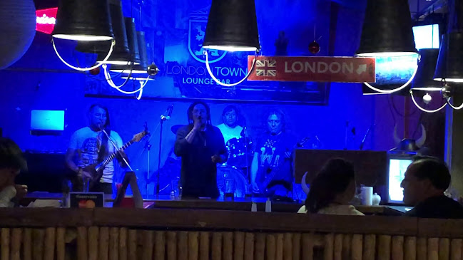 Opinii despre London Town în Cusco - Gastronomía y hostelería