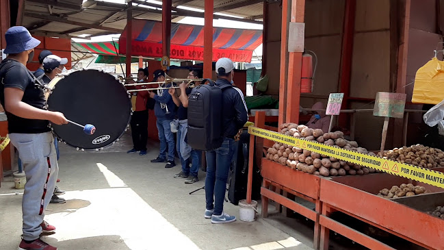Opinii despre Mercado mayorista Dos De Mayo în Chimbote - Gastronomía y hostelería