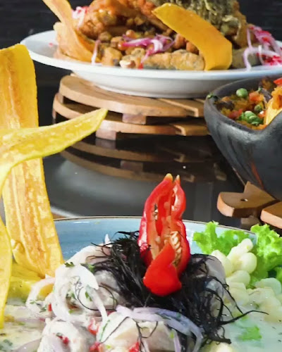 Opinii despre Cevichería La Masia în Víctor Larco Herrera - Gastronomía y hostelería