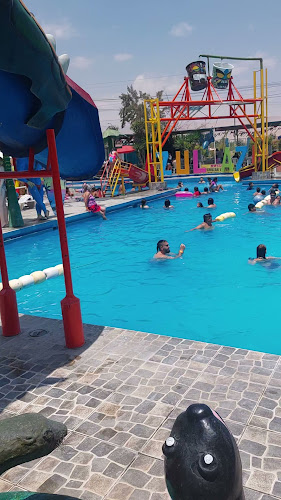 PISCINAS AZUL AZUL - Tacna