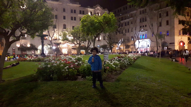 Pardos Chicken Plaza San Martín - Gastronomía y hostelería