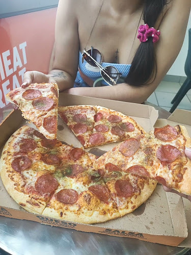 Little Caesars Pizza - Villa El Salvador