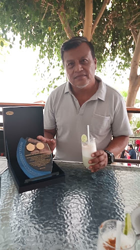 Restaurant Cevichería El Ajicito - Gastronomía y hostelería