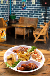 Colonial Vintage Resto Bar - Gastronomía y hostelería