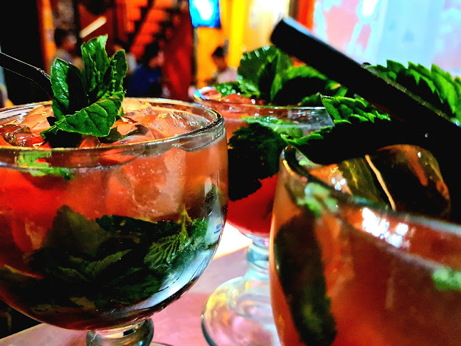 ORANGE, ROCK CAFE - Gastronomía y hostelería