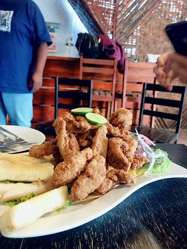 Opinii despre RESTAURANTE "MI HUARIQUE" în Piura - Gastronomía y hostelería