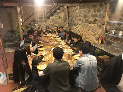 MERENGUE PIZZAS Y VINO