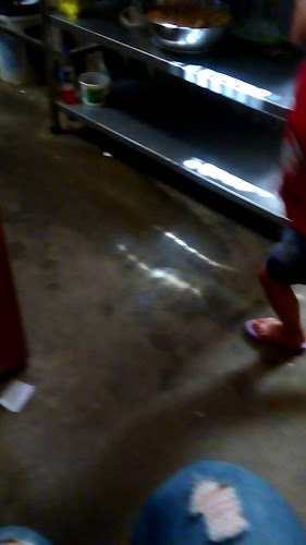 La isla del piuranito - Gastronomía y hostelería