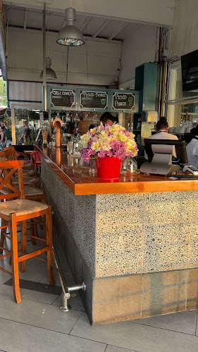 Opinii despre La Bonbonniere Restaurant în Miraflores - Gastronomía y hostelería