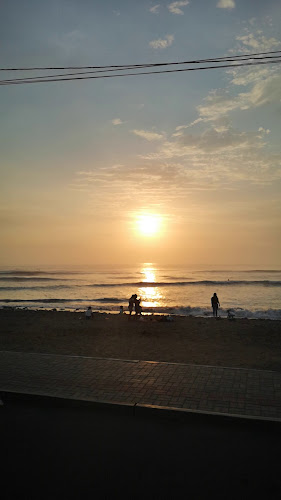 El Generoso Huanchaco - Playa - Gastronomía y hostelería