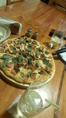 Opinii despre AROMAS Cafe & Pizzas în Lunahuaná - Gastronomía y hostelería