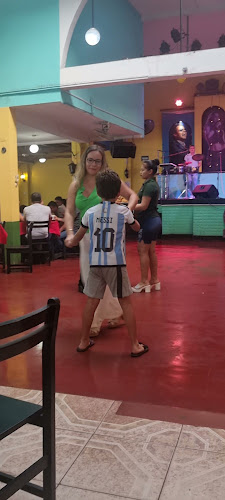 Restaurant Cevichería El Mijano - Gastronomía y hostelería