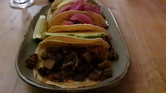 Opinii despre Buena Morena | Restaurante Mexicano Barcelona în Calleria - Gastronomía y hostelería