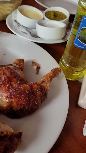 Opinii despre Restaurant El Pollo Real în Arequipa - Gastronomía y hostelería