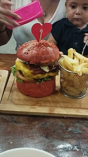 CHULLACHAQUI Burguer