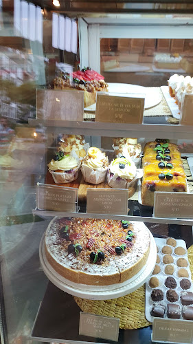 Opinii despre Rutina Café în Miraflores - Gastronomía y hostelería