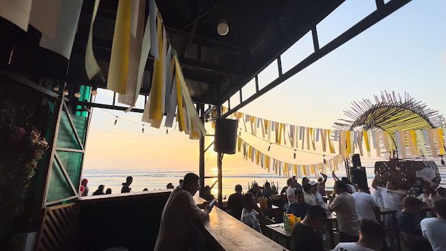 Playa El Elio, Av la Ribera S/N, Huanchaco 13000
