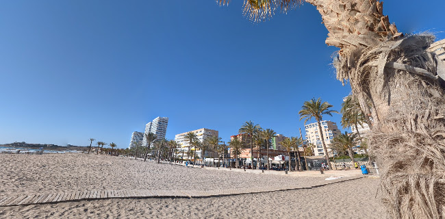 Qué Rico Restaurante Playa de San Juan