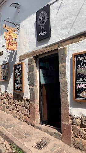 Jirón Huascar 610, Urubamba 08660