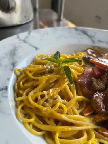 Opinii despre Restaurante "El Mirador Ranrahirca" în Yungay - Gastronomía y hostelería