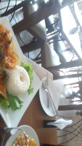 Opinii despre Tumbes Mar Pescados y Mariscos în San Borja - Gastronomía y hostelería