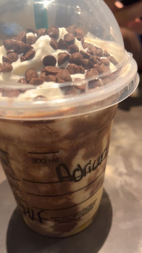 Opinii despre Starbucks în Lima - Gastronomía y hostelería